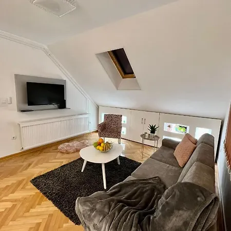 Apartamento Prestige 3 *